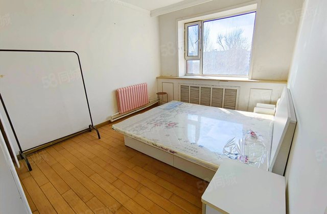 科技新村(卫星路)2室2厅98㎡50万二手房图片