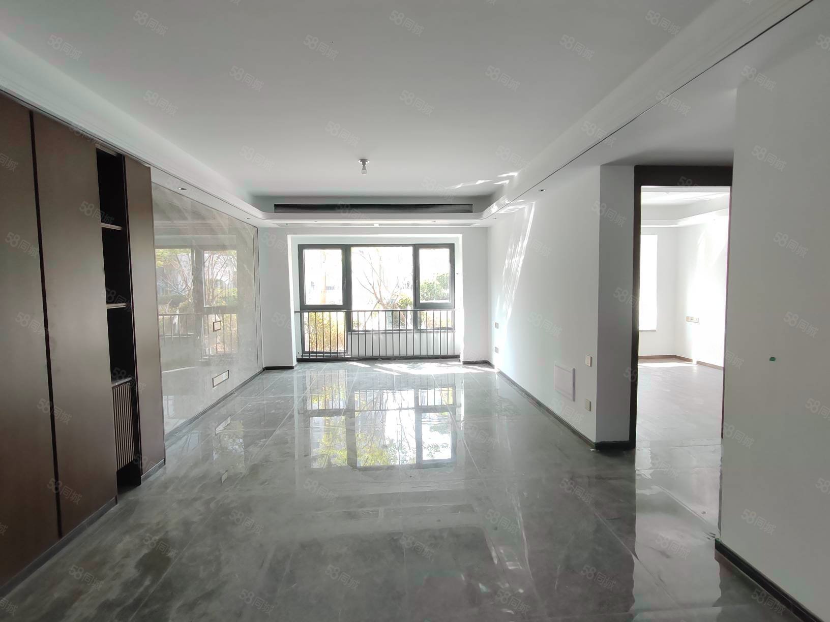 中駿金輝未來云城(一期)3室2廳2衛(wèi)113㎡南北430萬