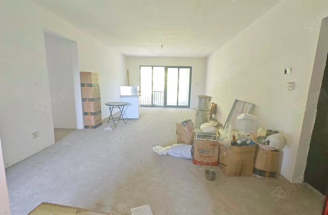 嘉裕第六洲龙泽台4室2厅204.83㎡77.8万二手房图片