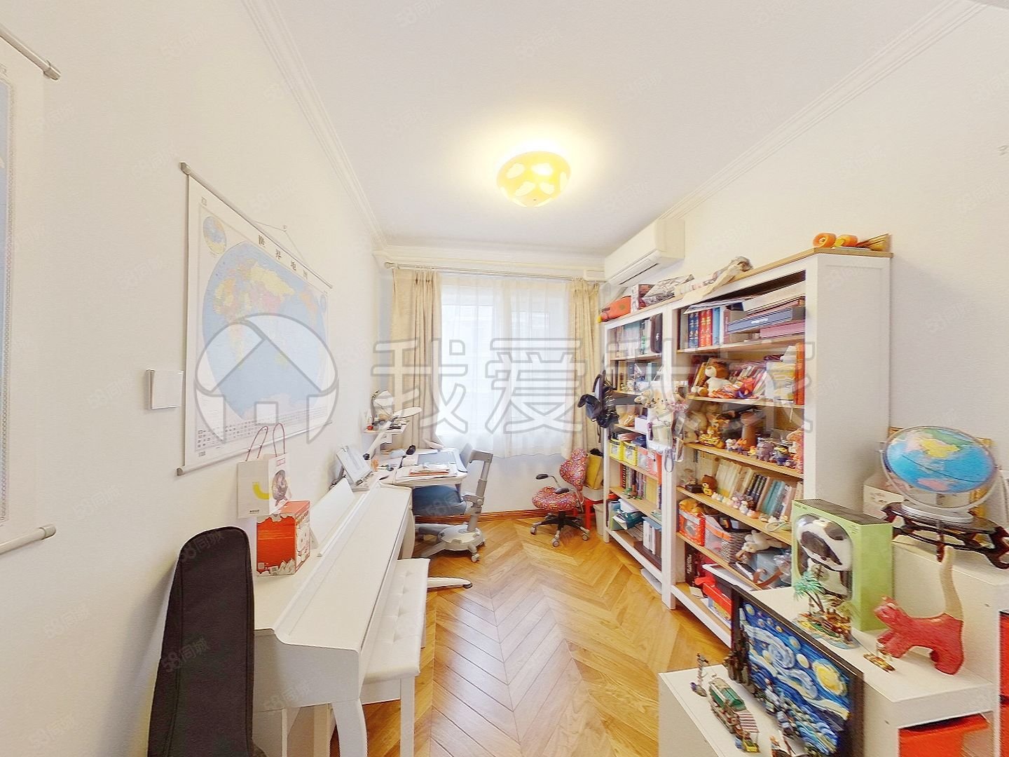 長安花園3室2廳2衛(wèi)122.93㎡南北699萬