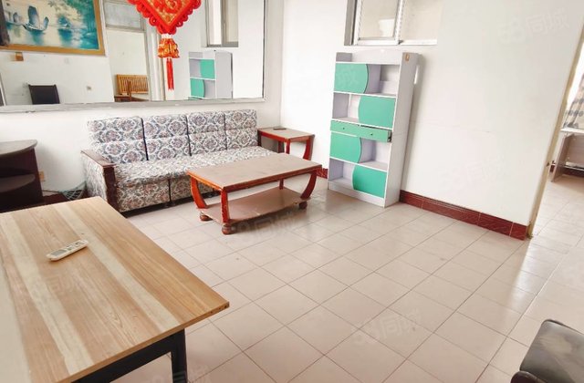 文轩，外国语，老一中家属院，已装电梯电业局四院，停车方便，