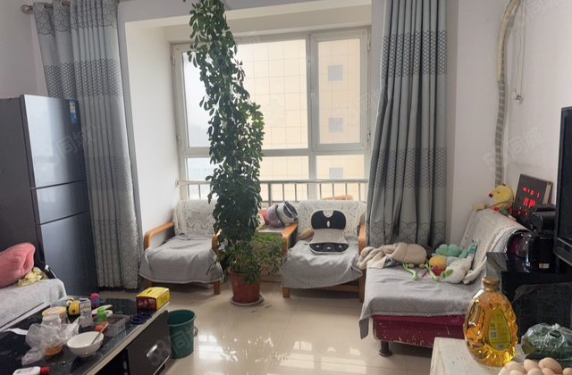 医疗配套成熟 商品住宅 南北通透 商业配套成熟 刚需小三居