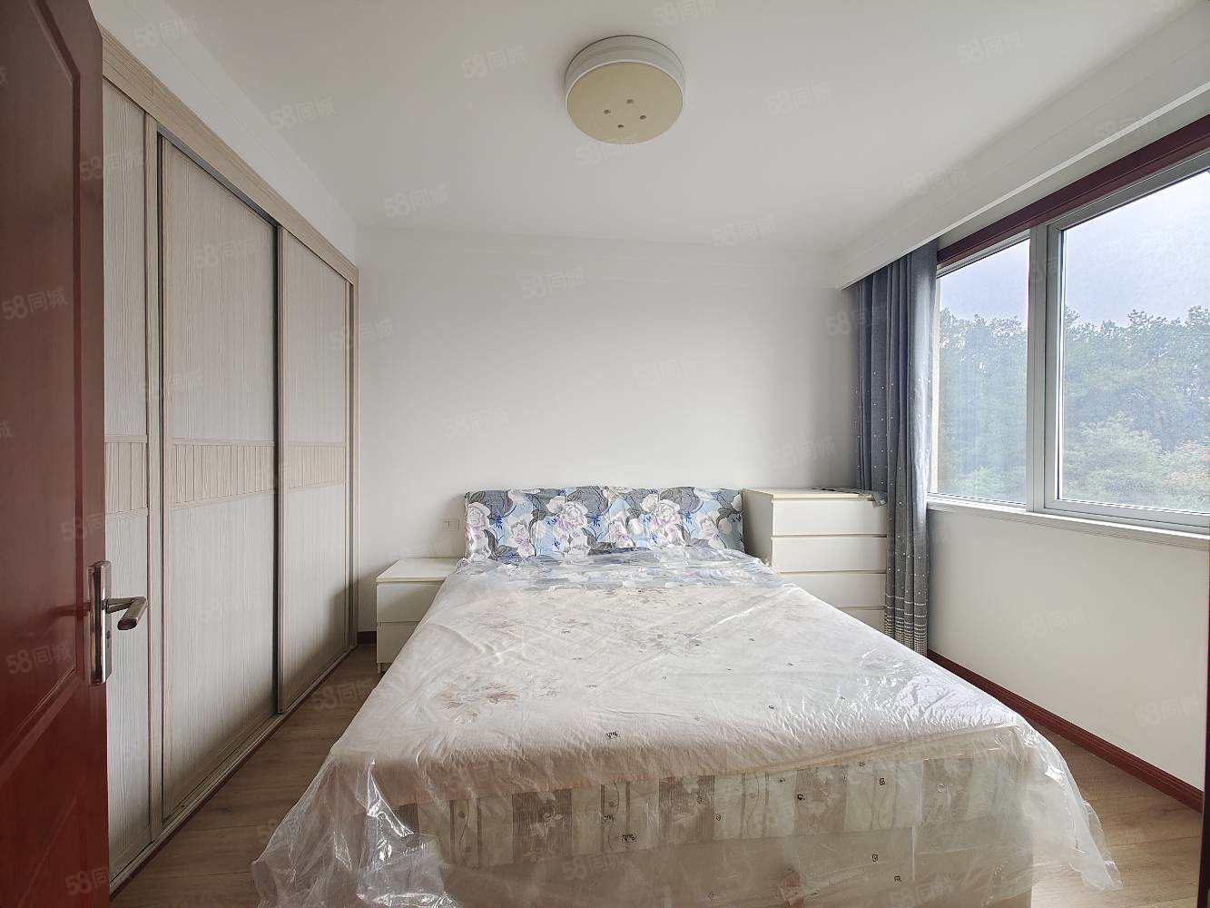 香山苑小区(张湾)3室2厅1卫106㎡南北85万