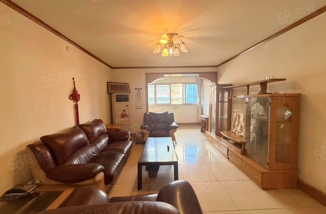 斜阳路7号院3室2厅100.24㎡132万二手房图片