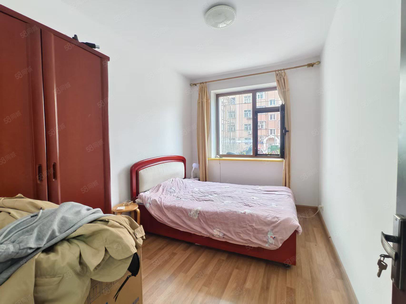 亨达名苑2室1厅1卫84㎡南北46.8万