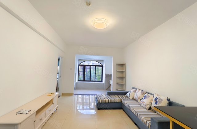 禹洲卢卡小镇(公寓住宅)3室2厅96㎡115万二手房图片