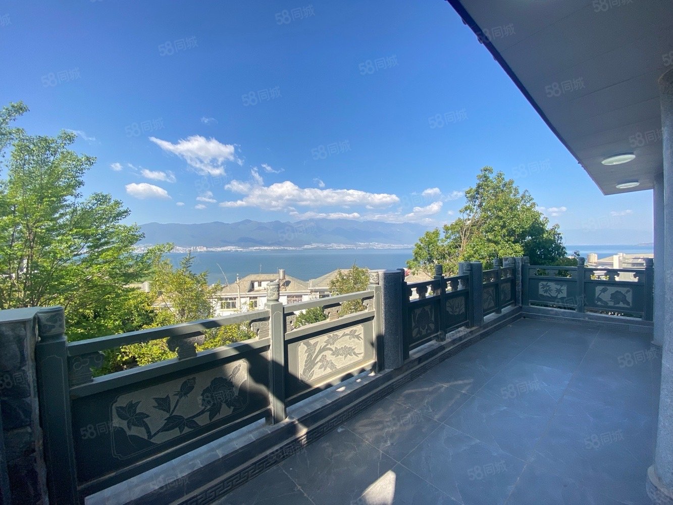 【10图】洱海边 一线海景 独栋别墅650万 豪华装修 200平院子,大理