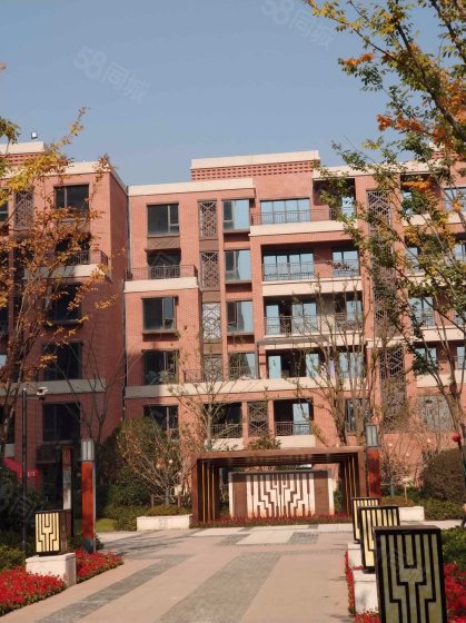 国博二期博峰品质洋房,近地铁读二中送大露台,真实价格随时看房