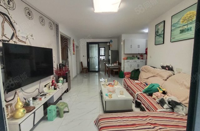 碧桂园  锦绣学府 精装修  三室两厅  带车位