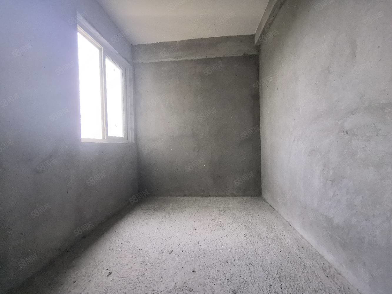 香山苑小区(张湾)3室2厅1卫105㎡南北69万