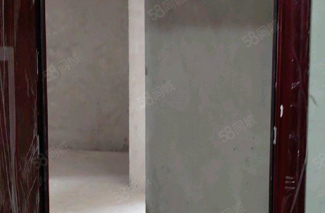 兴进颐景城4室2厅129㎡49.9万二手房图片