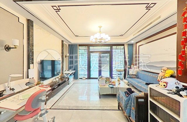 世茂石湖湾(别墅)6室4厅249㎡1039万二手房图片