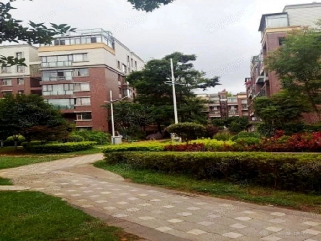 滇池卫城橡尚小区3室13911平售房