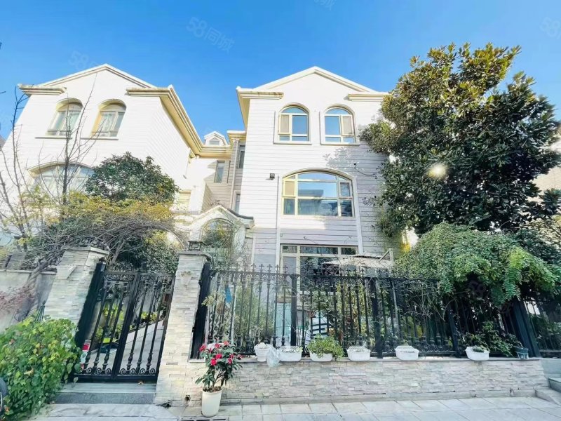 曲江航天御苑5室2厅4卫307㎡南950万