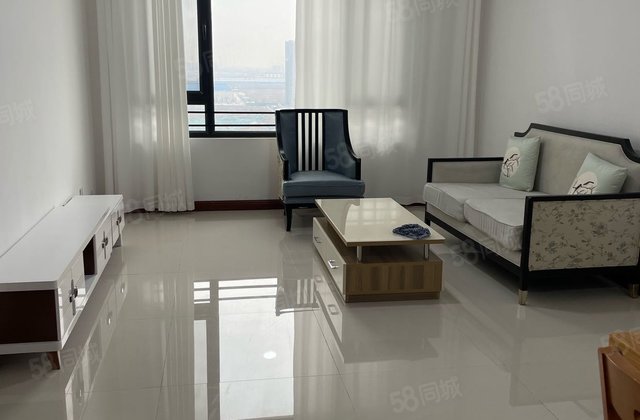 百合新城锦兰园三室两厅一卫 价格可谈