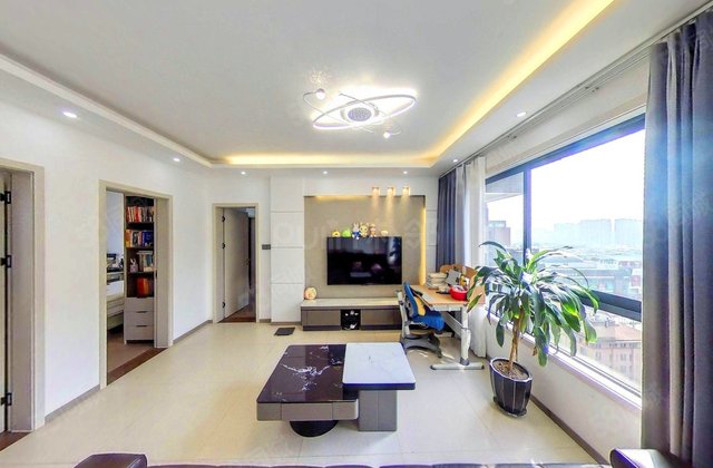 中大君悦金沙5期君郎院3室2厅116.43㎡299万二手房图片