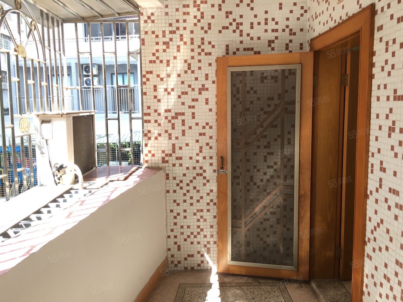 江南阳光花园加装电梯南向4房 三面采光闹中带静,阳光花园-梅州58同城