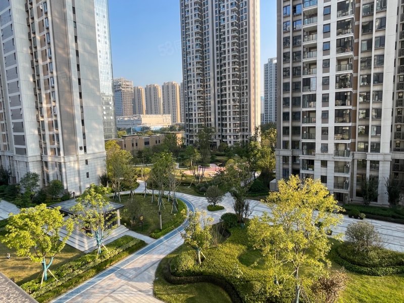满两年带车位 景观楼栋 诚心看房有钥,置地双清湾天御-阜阳58同城