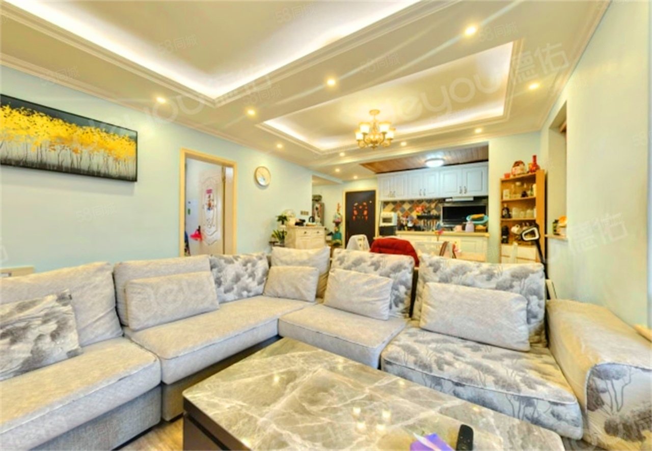 大成郡3室2厅1卫96.22㎡东西130万