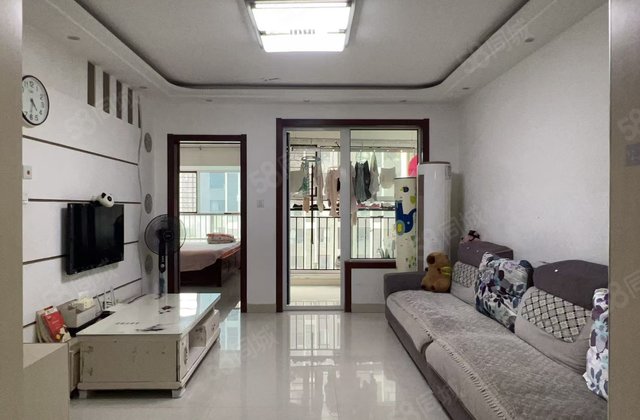 新上 阿卡四期 精装婚房 中间层 免大税    即可入住