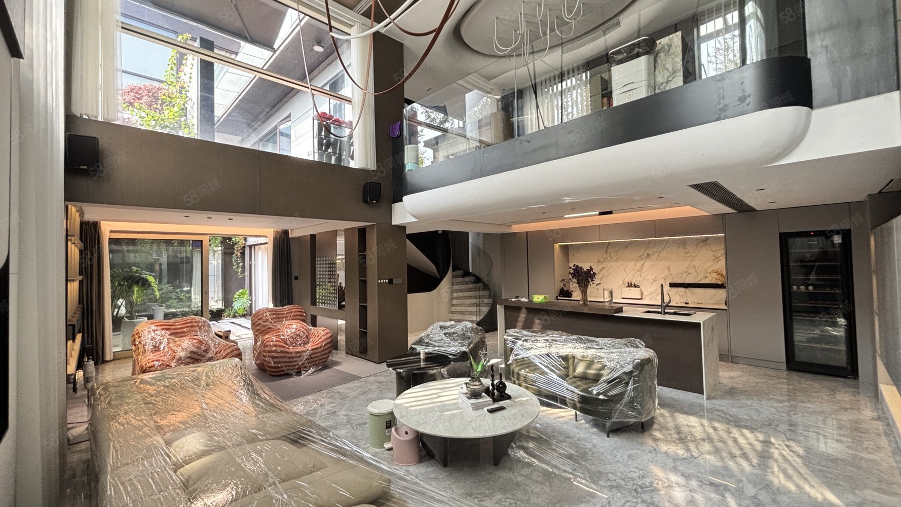 阳光城檀府6室2厅4卫460㎡南北436万