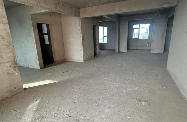 碧山公馆3室2厅128㎡55万二手房图片