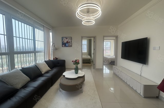 精装边户  带大飘窗 诚意出售 价格便宜