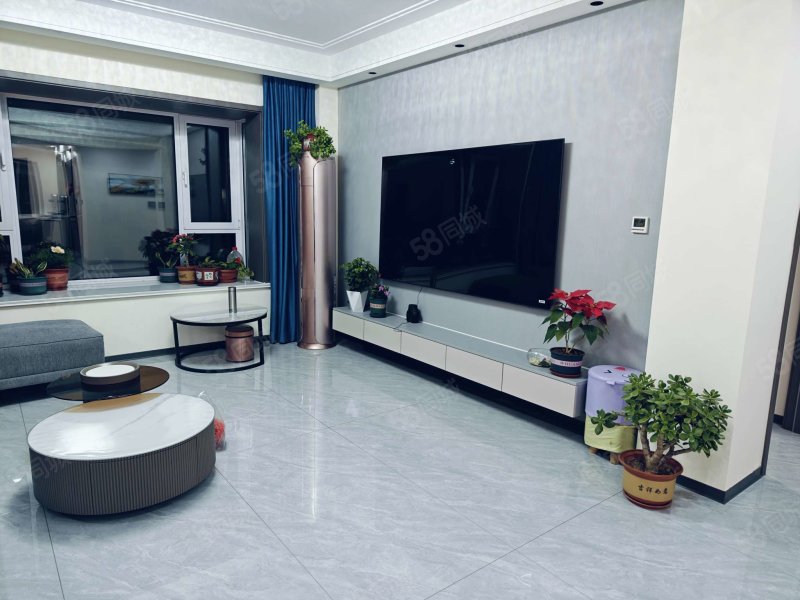 金辰雅居带家具家电价格可议精装修带车位储藏室