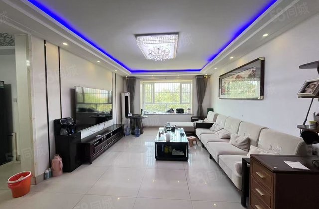 月亮湾 三室双卫  南北通透  精装  拎包入住