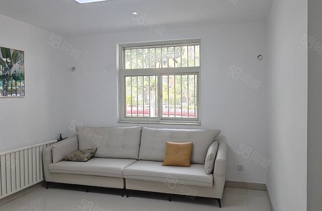 房二中！金柱文苑精装三室！送储藏室！免大税！