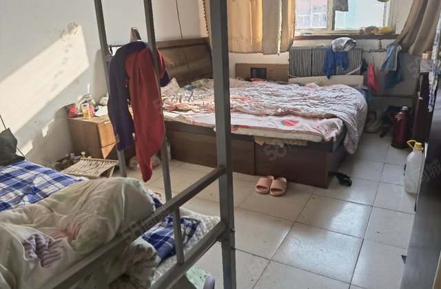 聊城大学西苑小区 小三房 文轩本部 外国语 停车方便 有餐厅