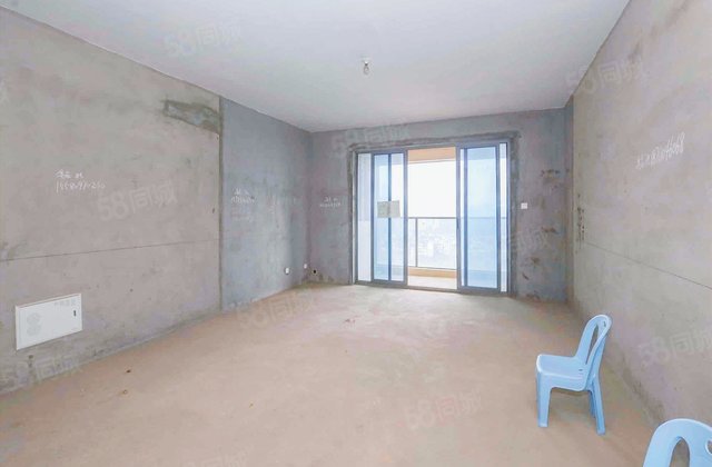 八方小区(C区)3室2厅138.41㎡342万二手房图片