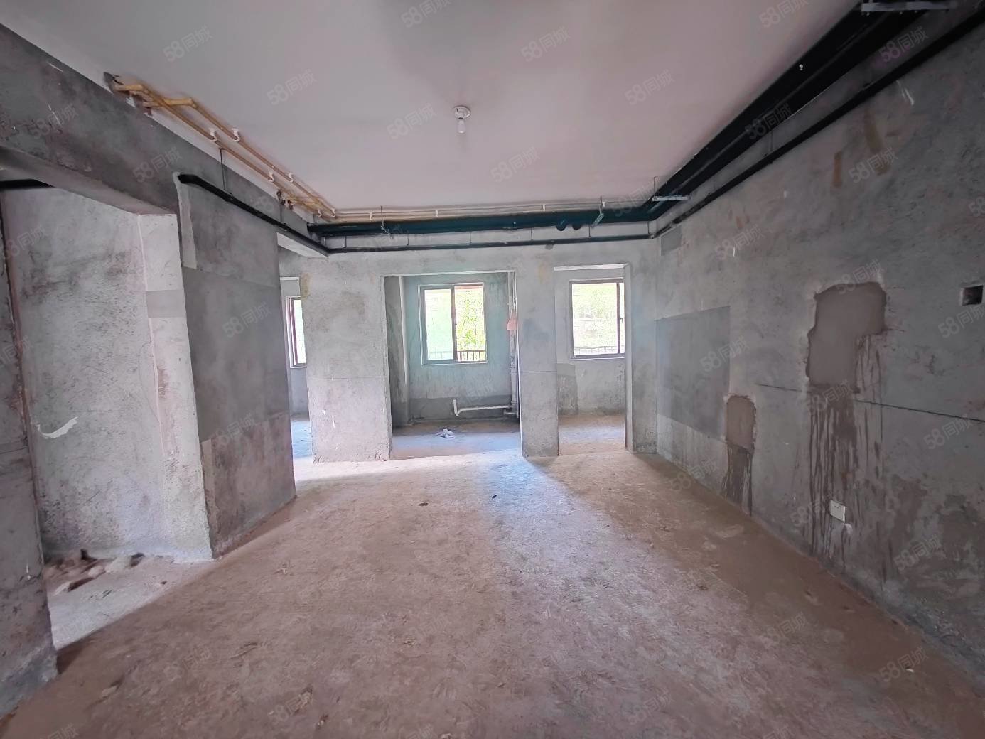 北京城房京城华府4室2厅2卫128㎡南北77万