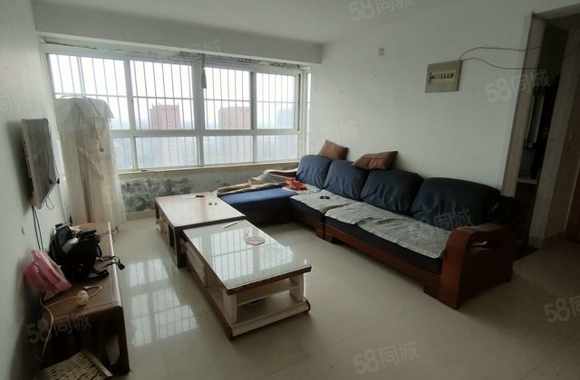 15年电梯房东边户带车位储藏室。单价四千多商品房，全明户型