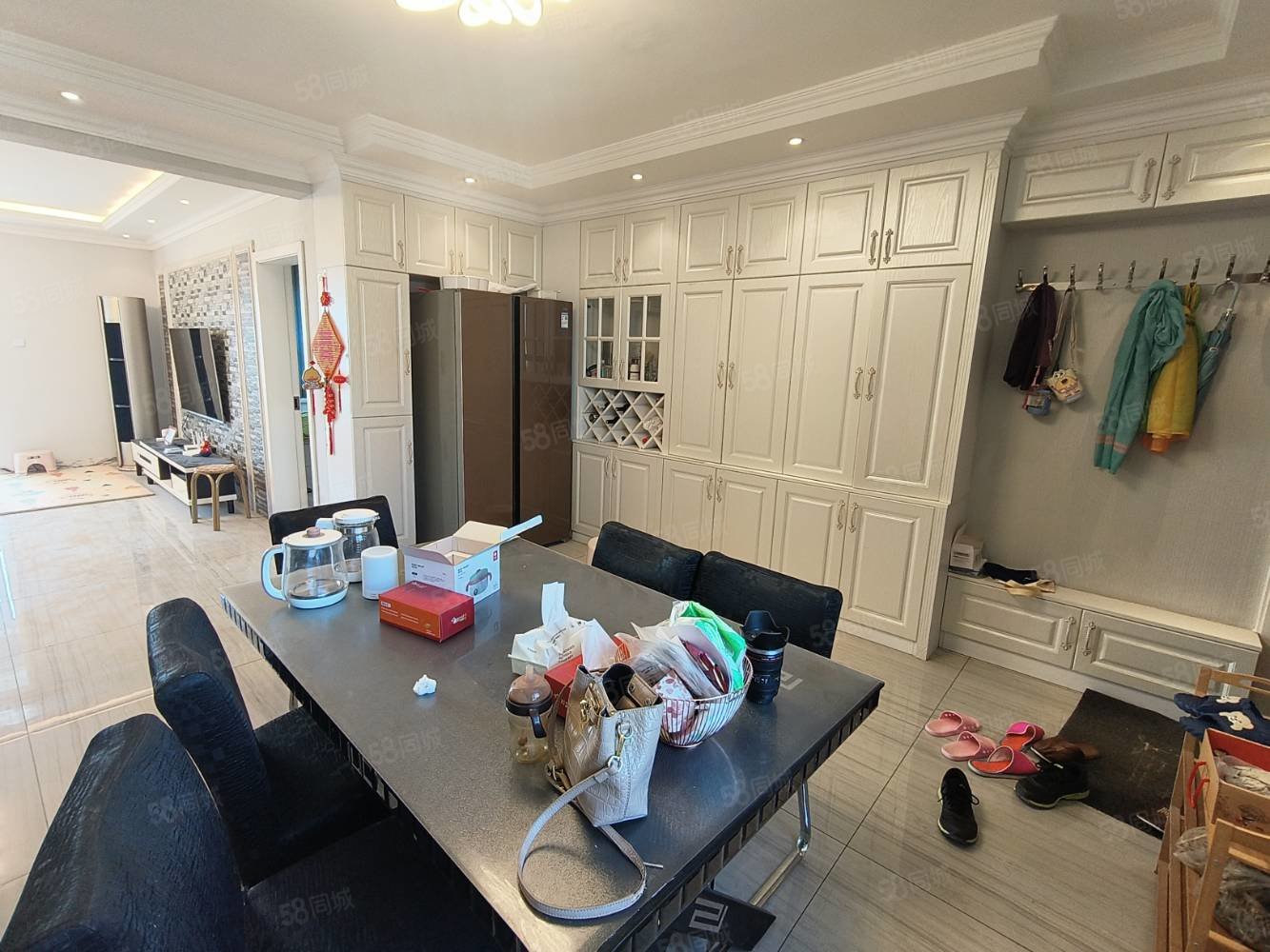 青湖铭城3室2厅2卫150㎡南北65万