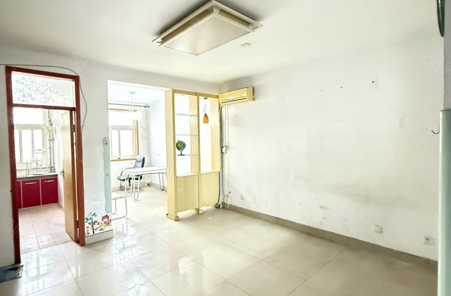 文轩中学 门口 出校门进家门 文轩花园 低层 三室 免大税