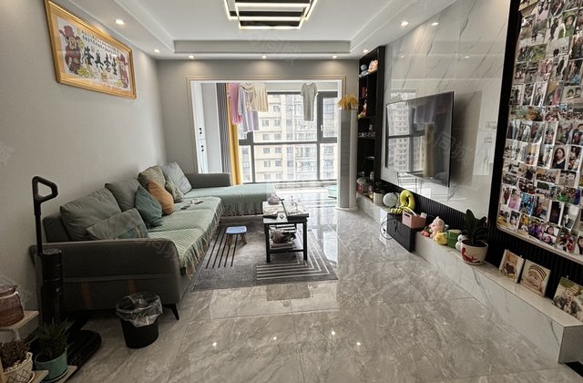 圣城华府紫郡3室2厅104㎡58.8万二手房图片