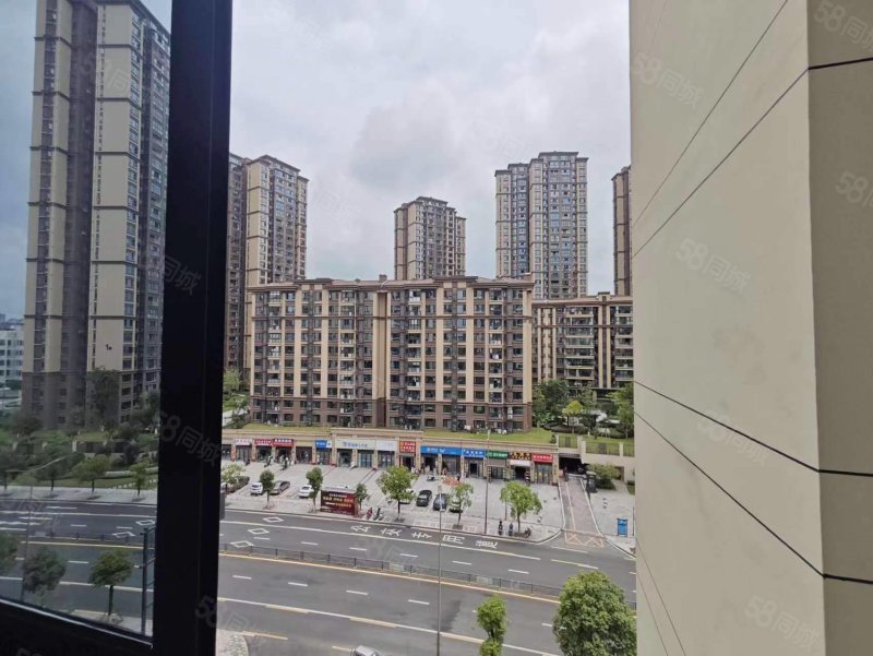 南湖丽景88平带观景双阳台豪装三室二厅二卫户型方正南北通透!