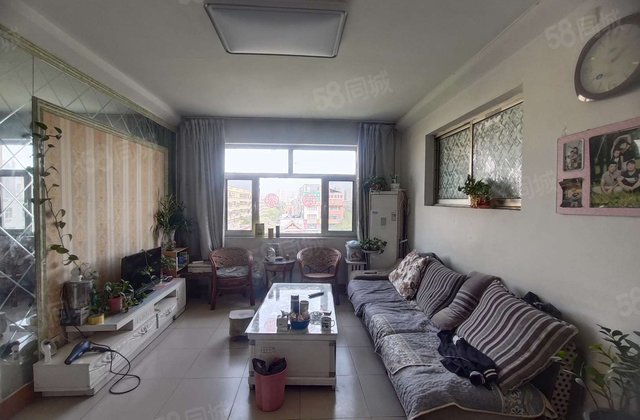 地暖房，化工机械厂家属院，三居，随时看房，边户，停车方便