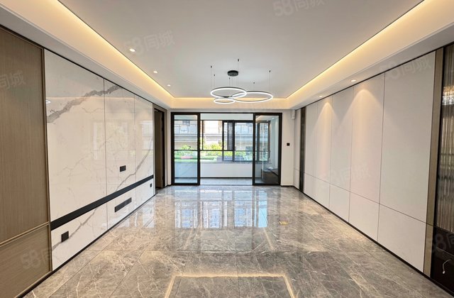 建发玺樾4室2厅143㎡560万二手房图片