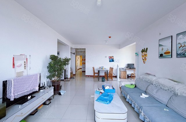 香江北 嘉明新城邦电梯房 三室两厅两卫 免大税送储 户型方正