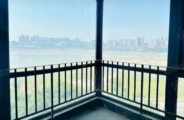 骏逸第一江岸5室2厅184.32㎡300万二手房图片