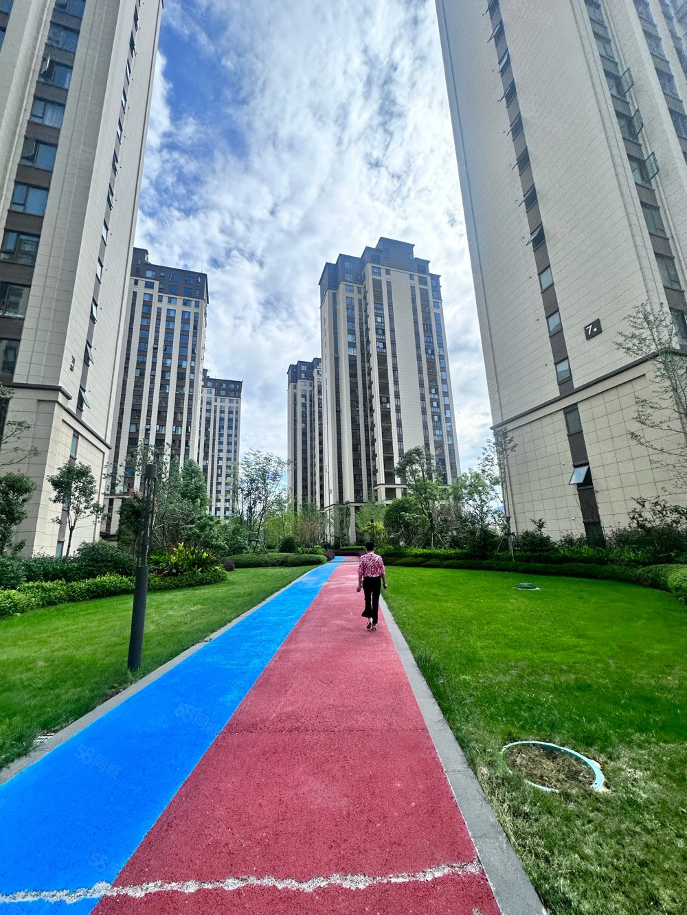 【10图】急售青华海12号地 楼层,带车位, 141平方米,青华海park-保山