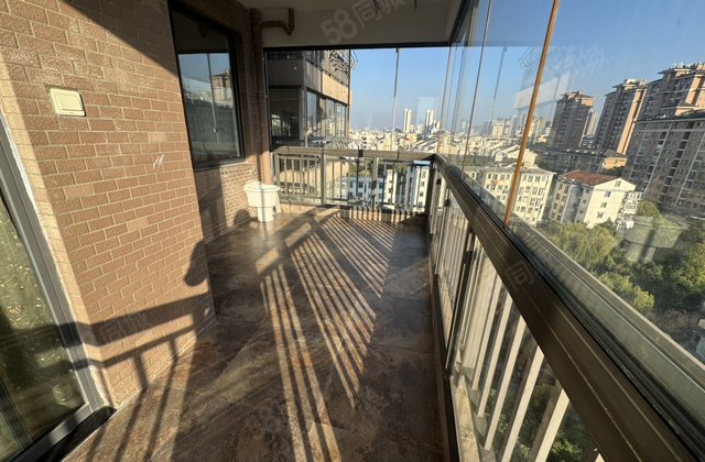 金泰半岛一品3室2厅123㎡69万二手房图片