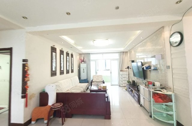 划东昌东校 实验旁边滨河花园南区带储藏室免大税 小区车随便停