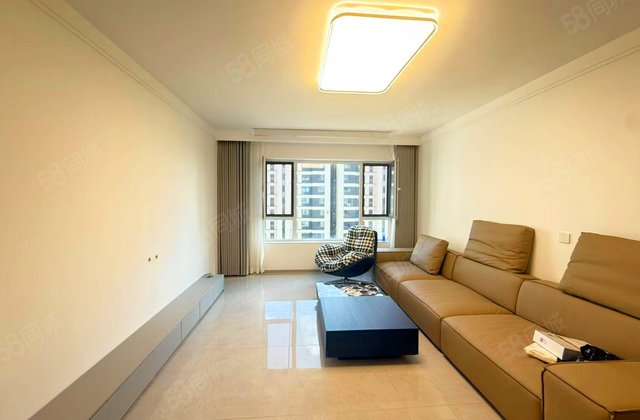 保利城和玺3室2厅125㎡44万二手房图片