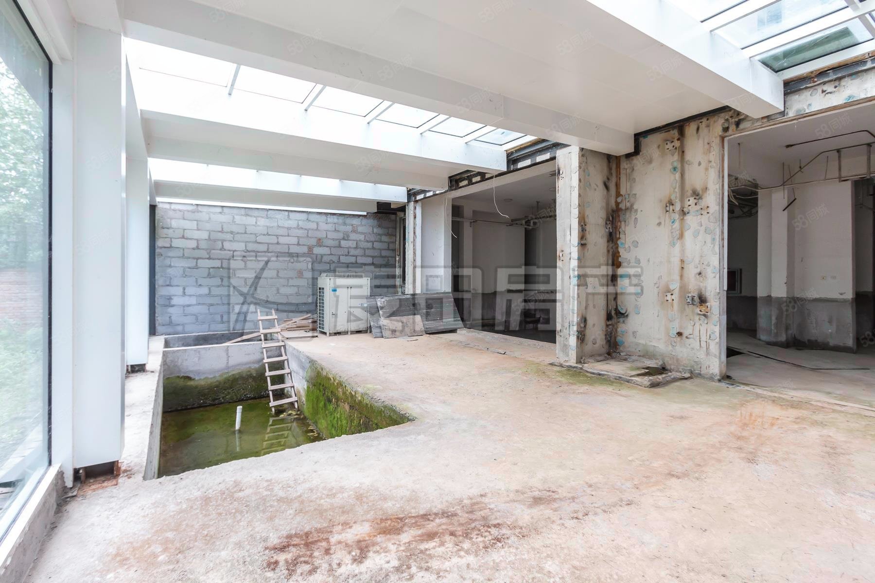 九章別墅4室3廳5衛(wèi)518.19㎡東南3900萬