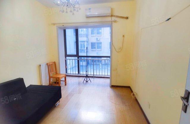 诚基中心国际公寓1室1厅58.3㎡165万二手房图片