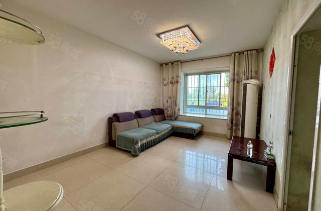 急售一楼带院子，老人理想住宅，莲湖花园两室两厅一卫