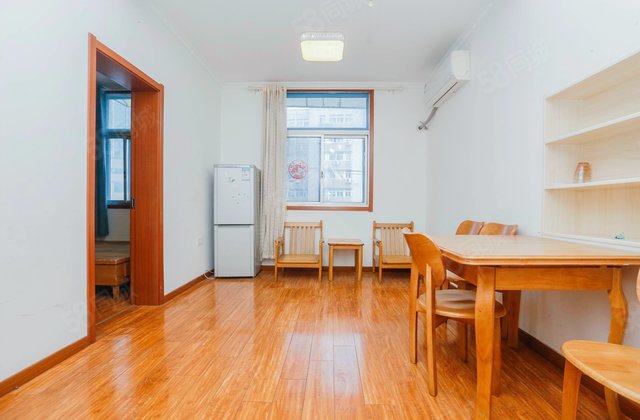 疾病防控中心宿舍2室1厅61.56㎡170万二手房图片